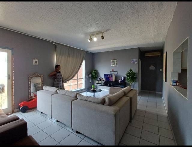 2 BEDROOM PROPERTY TO RENT IN MORNINGSIDE